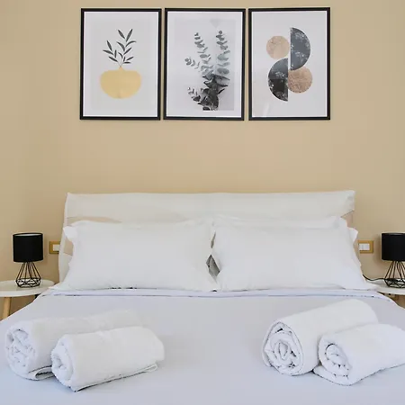 10 Min To Duomo - Very Big House With 3 Beds & 2 Baths דירה מילאנו