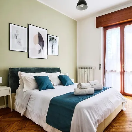 דירה 10 Min To Duomo - Very Big House With 3 Beds & 2 Baths *