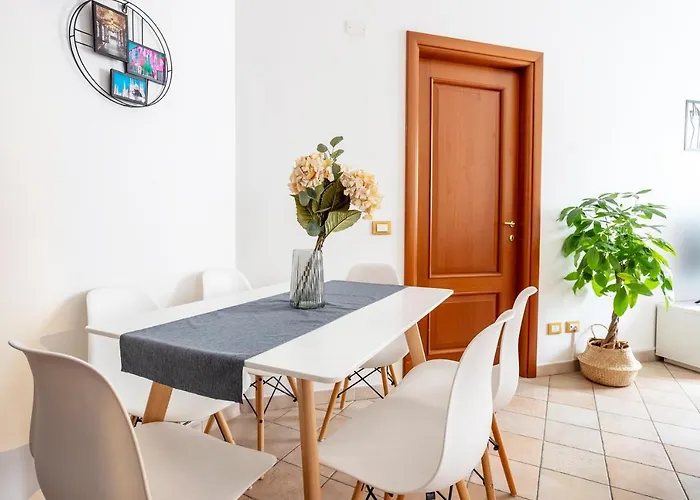 A 10 Min Dal Duomo - Trilocale Moderno Con 3 Letti E 2 Bagni In Citta Studi 公寓